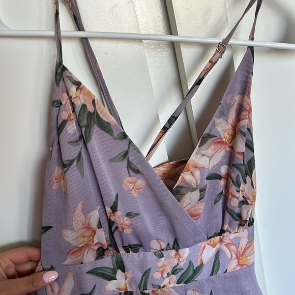 Floral romper! - Picture 8 of 11